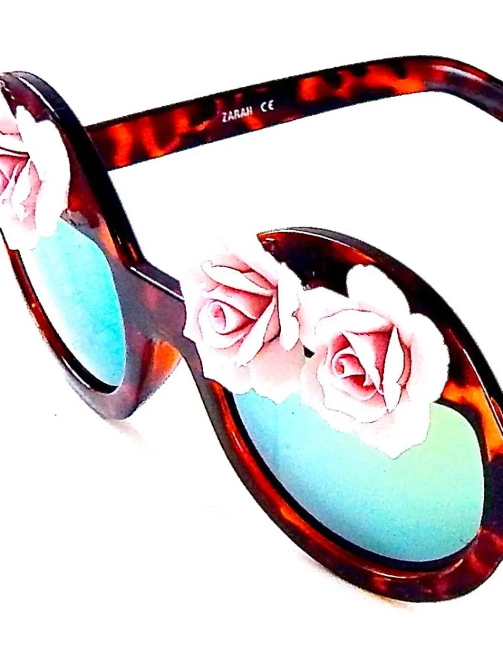 GASOLINE GLAMOUR CHEROKEE ROSE WILDE CATERPILLAR GLASSES 🌸🌹🌸
